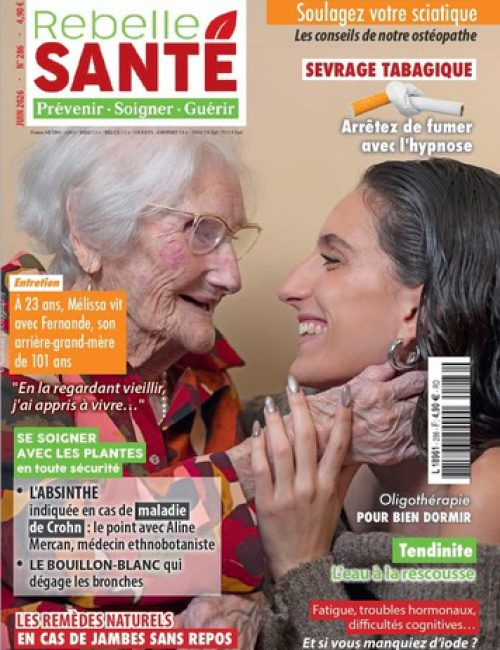 Prévenir, Soigner, Guérir Image de deux femmes, une jeune et une âgée, partageant un moment de complicité pour la santé et le bien-être.